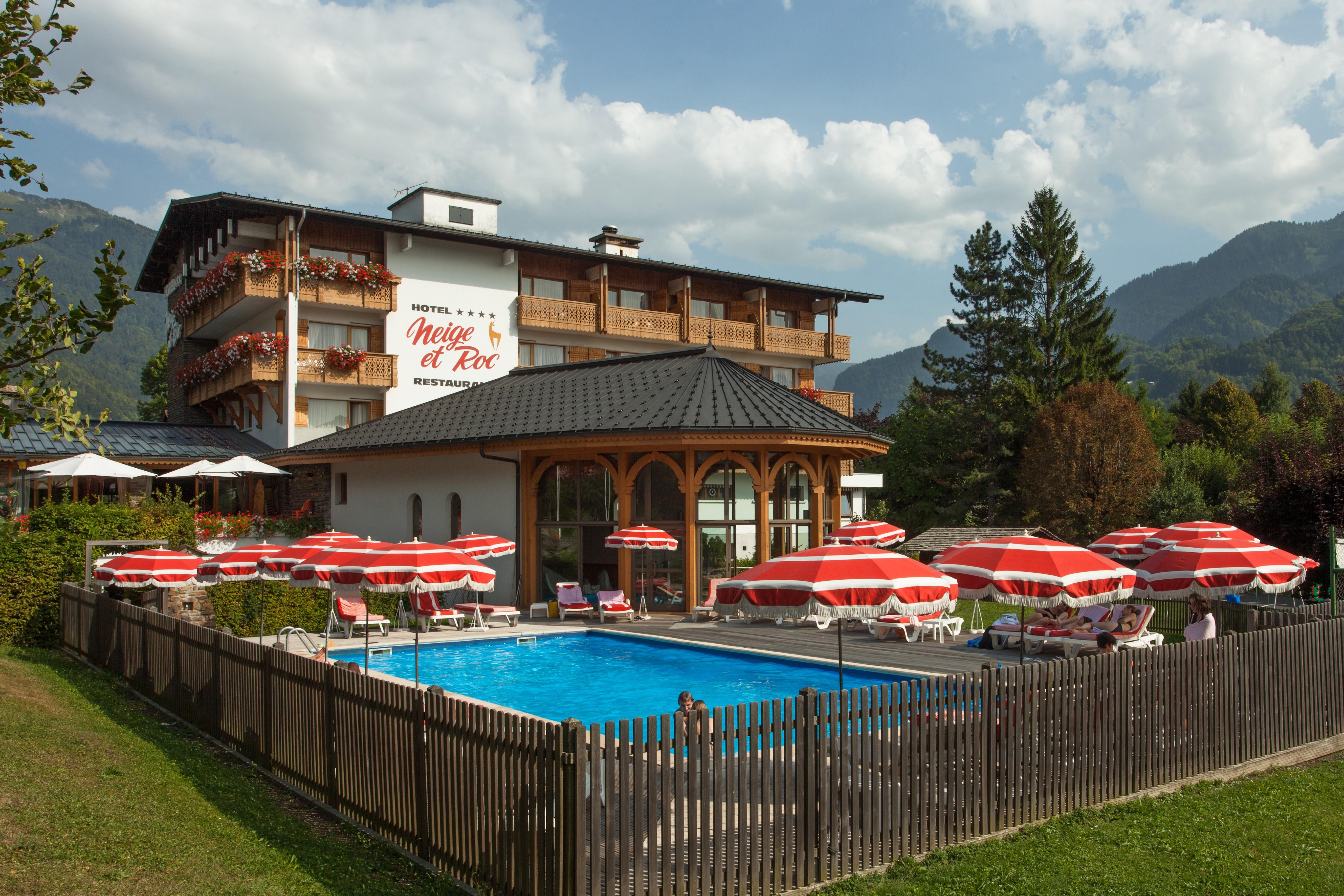 Chalet-Hotel Neige Et Roc, The Originals Relais Samoëns Esterno foto